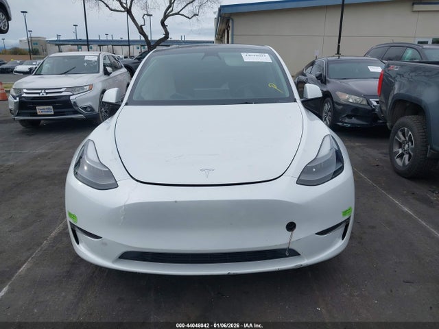 44048042 :رقم المزاد ، 7SAYGDEF8PF738971 vin ، 2023 Tesla Model Y Performance Dual Motor All-wheel Drive مزاد بيع