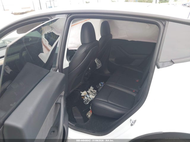 44048042 :رقم المزاد ، 7SAYGDEF8PF738971 vin ، 2023 Tesla Model Y Performance Dual Motor All-wheel Drive مزاد بيع