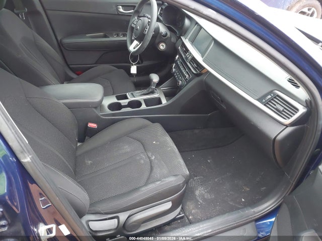 2019 Kia Optima Lx მანქანა იყიდება აუქციონზე, vin: 5XXGT4L37KG319917, აუქციონის ნომერი: 44048045