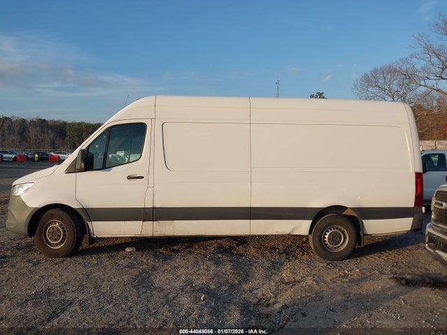 44048056 :رقم المزاد ، W1Y4DCHY4MT053706 vin ، 2021 Mercedes-benz Sprinter 2500 High Roof I4 Diesel مزاد بيع
