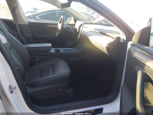 2024 TESLA MODEL Y 7SAYGDED4RF017130 Photo 4