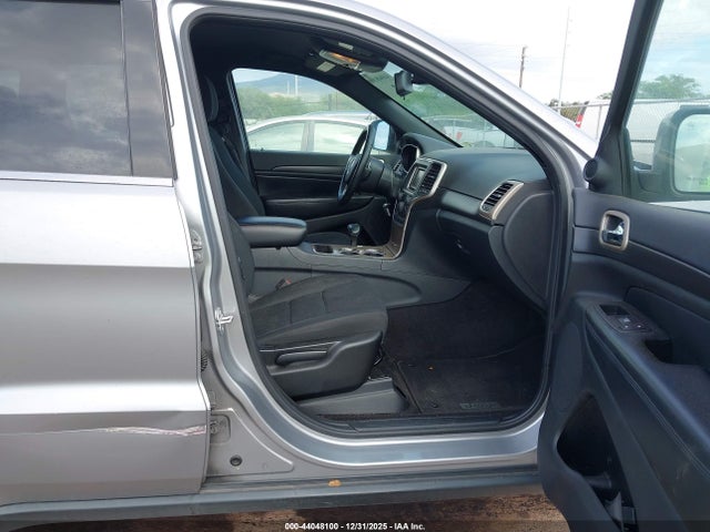 1C4RJEAG4FC793078 Jeep Grand Cherokee Laredo