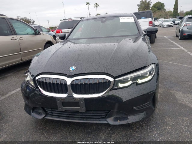 WBA5R1C5XKAK06543 BMW 330I