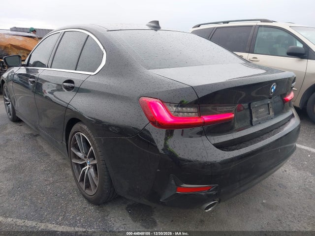 WBA5R1C5XKAK06543 BMW 330I