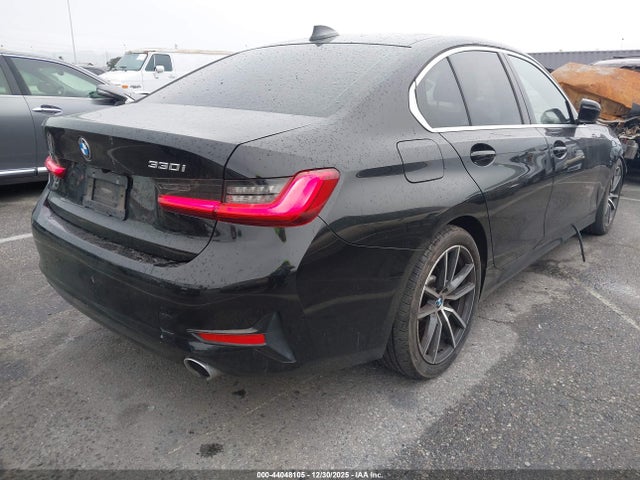 WBA5R1C5XKAK06543 BMW 330I