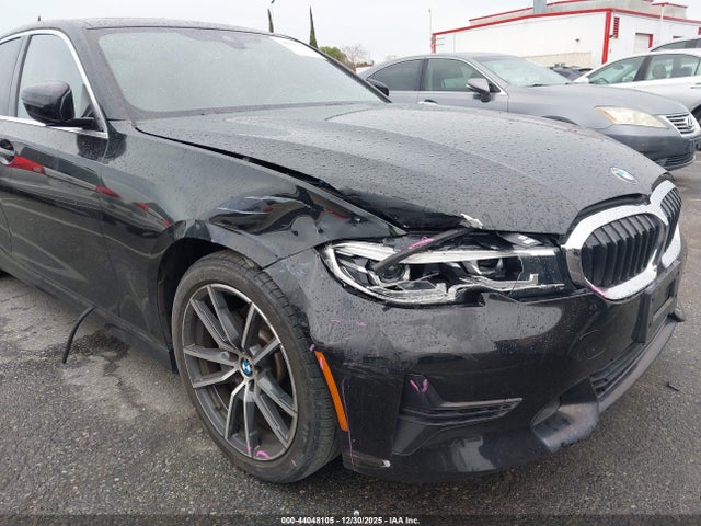 WBA5R1C5XKAK06543 BMW 330I