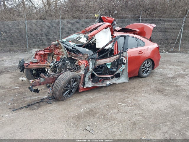 3KPF24AD4PE582778 KIA Forte Lxs