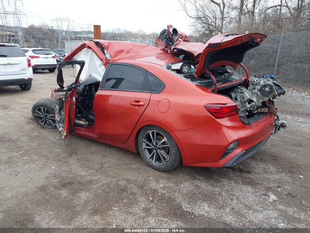 3KPF24AD4PE582778 KIA Forte Lxs