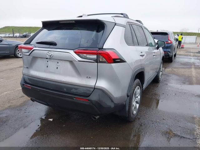 Toyota RAV4 LE 2021 2T3H1RFVXMC145878 Image 4