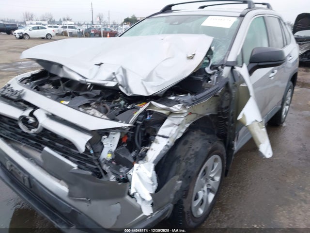 Toyota RAV4 LE 2021 2T3H1RFVXMC145878 Image 6