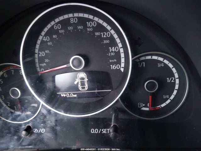 Продаж на аукціоні авто 2015 Volkswagen Beetle 1.8t, vin: 3VW517AT0FM812700, номер лоту: 44048201