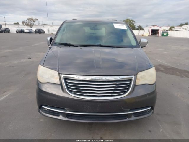 2014 CHRYSLER TOWN & COUNTRY 2C4RC1CG8ER418011 Photo 5