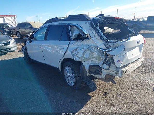 Продаж на аукціоні авто 2018 Subaru Outback 2.5i Premium, vin: 4S4BSAFC3J3249897, номер лоту: 44048227