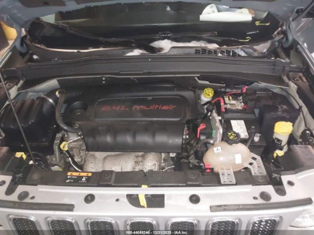 2017 JEEP RENEGADE ZACCJBDB0HPE79155 Photo 9