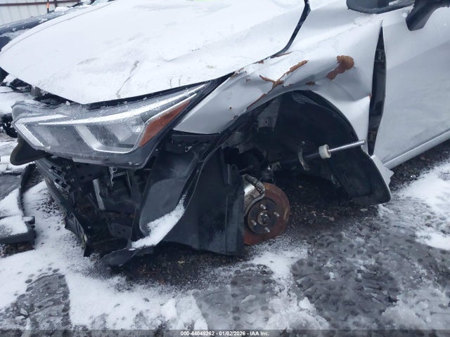 2022 NISSAN VERSA 3N1CN8EV7NL839920 Photo 5