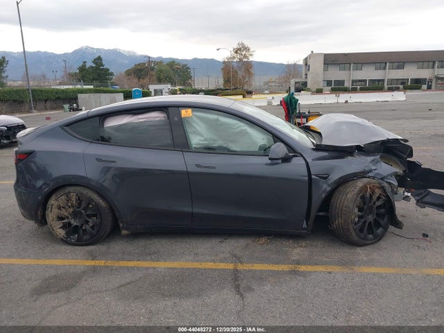 44048272 :رقم المزاد ، 7SAYGAEE1PF897272 vin ، 2023 Tesla Model Y Awd/long Range Dual Motor All-wheel Drive مزاد بيع