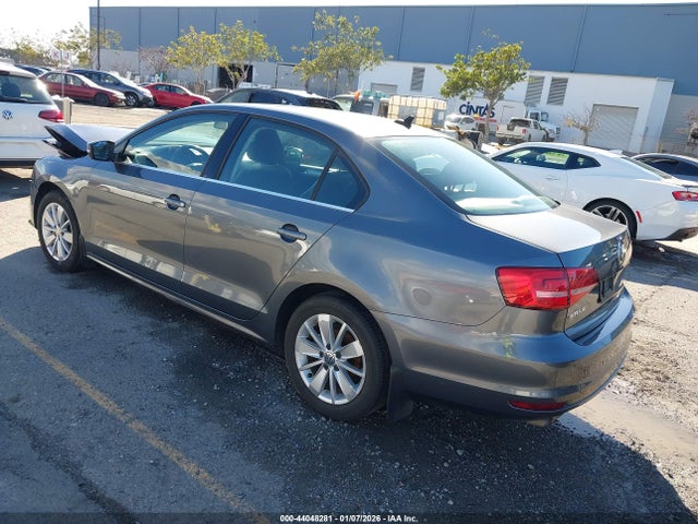 3VWD17AJ8FM233156 Volkswagen Jetta 1.8t Se