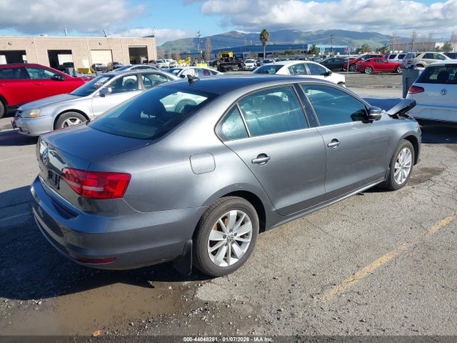3VWD17AJ8FM233156 Volkswagen Jetta 1.8t Se