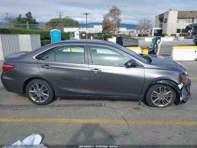 4T1BF1FK5GU508520 Toyota CAMRY SE