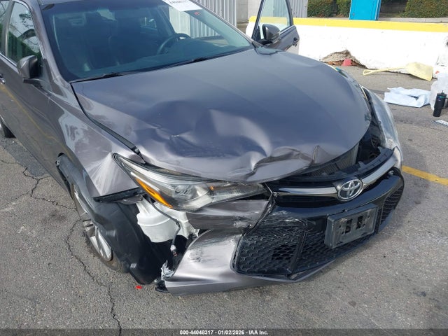 4T1BF1FK5GU508520 Toyota CAMRY SE