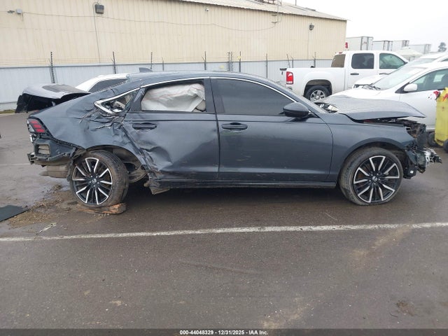 1HGCY2F83RA056621 Honda Accord Hybrid Touring