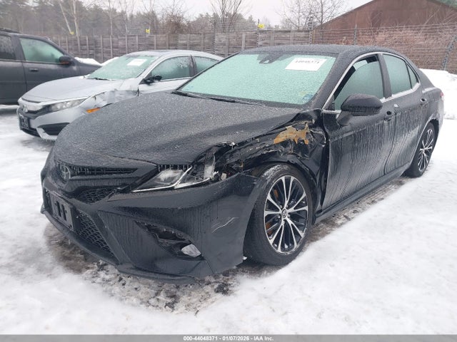 2019 TOYOTA CAMRY 4T1B11HK6KU171554 Photo 1