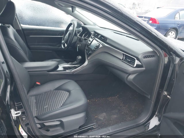 2019 TOYOTA CAMRY 4T1B11HK6KU171554 Photo 4