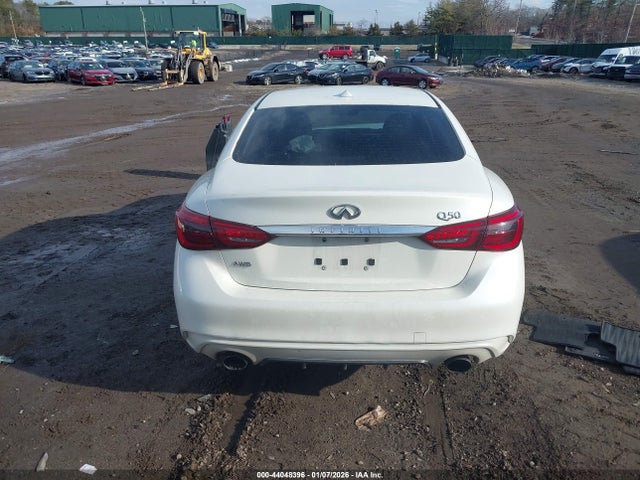 Продаж на аукціоні авто 2018 Infiniti Q50 3.0t Luxe, vin: JN1EV7ARXJM432749, номер лоту: 44048396