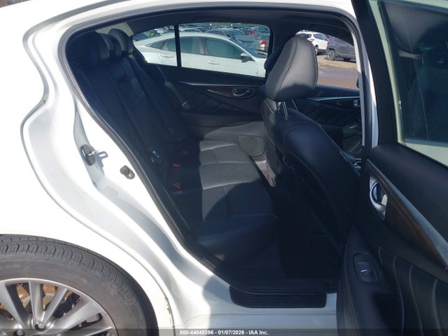 Продаж на аукціоні авто 2018 Infiniti Q50 3.0t Luxe, vin: JN1EV7ARXJM432749, номер лоту: 44048396
