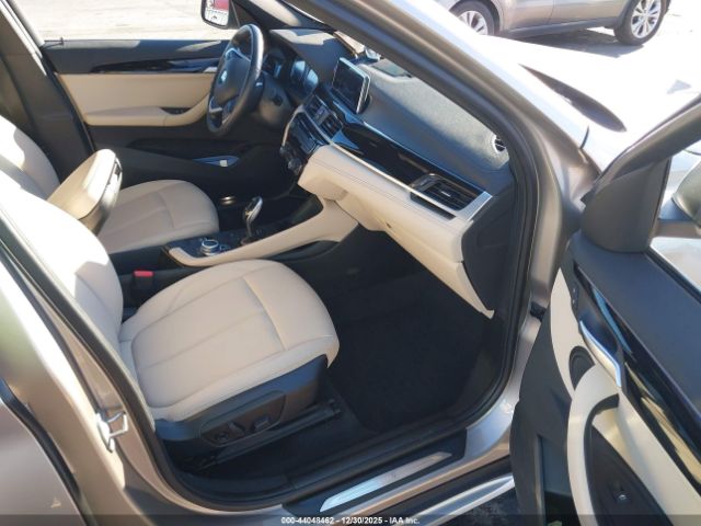 2021 BMW X1 WBXJG9C01M5T52161 Photo 4