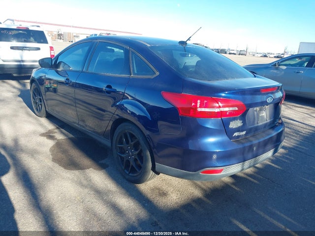 Ford FOCUS SE 2016 1FADP3F20GL336950 Image 3