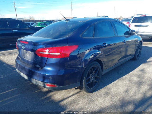 Ford FOCUS SE 2016 1FADP3F20GL336950 Image 4