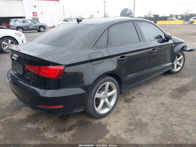 2015 AUDI A3 WAUACGFF4F1099129 Photo 3
