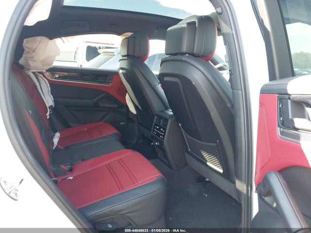 2025 PORSCHE CAYENNE COUPE WP1BA2AY1SDA31435 Photo 7