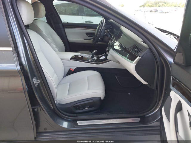 2016 BMW 535D WBAXA5C55GD691977 Photo 4