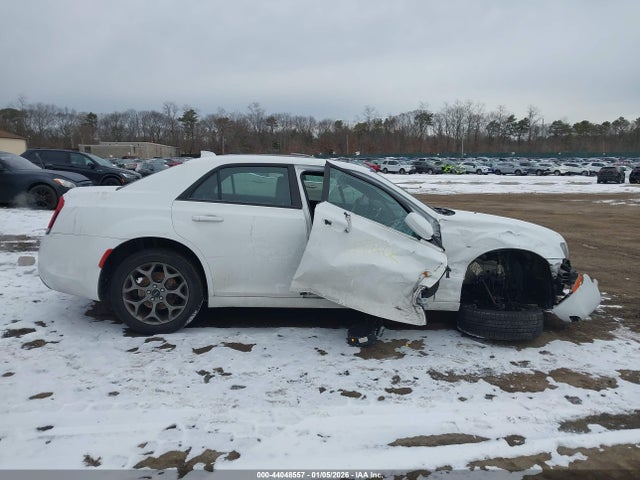Aukcja sprzedaży 2015 Chrysler 300, vin: 2C3CCAGG4FH838375, numer aukcji: 44048557