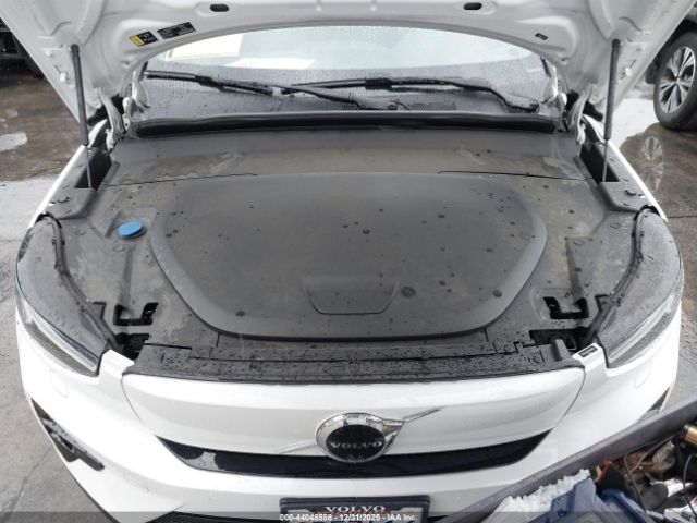 2023 VOLVO C40 RECHARGE PURE ELECTRIC YV4ED3GM0P2026078 Photo 9