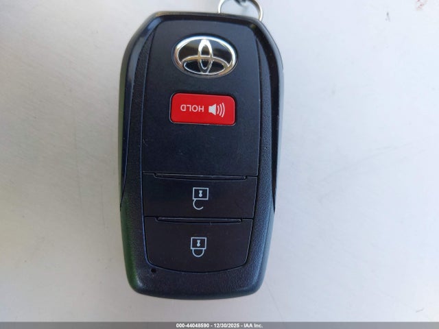 2024 TOYOTA GR COROLLA JTNABAAE3RA013164 Photo 10