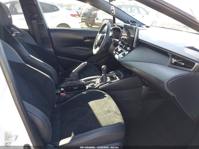 2024 TOYOTA GR COROLLA JTNABAAE3RA013164 Photo 4