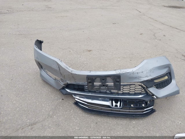 1HGCR2F33HA270041 Honda ACCORD LX