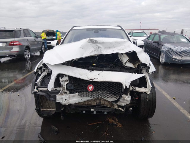 2020 JAGUAR F-PACE SADCJ2FX7LA627372 Photo 5