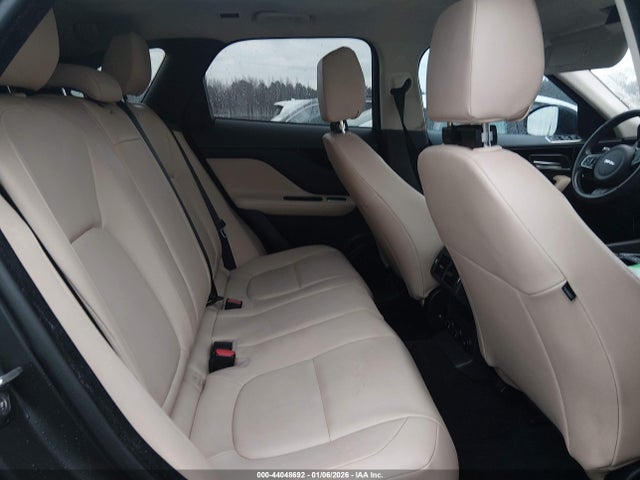 2020 JAGUAR F-PACE SADCJ2FX7LA627372 Photo 7