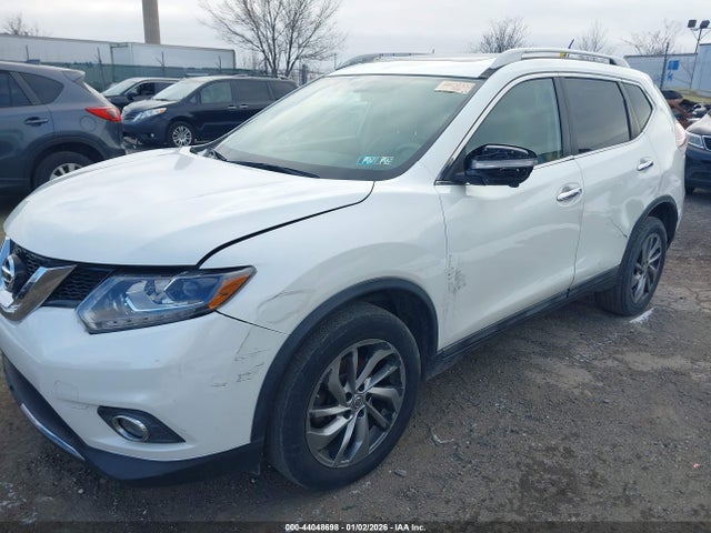 5N1AT2MV0FC835029 Nissan Rogue Sl