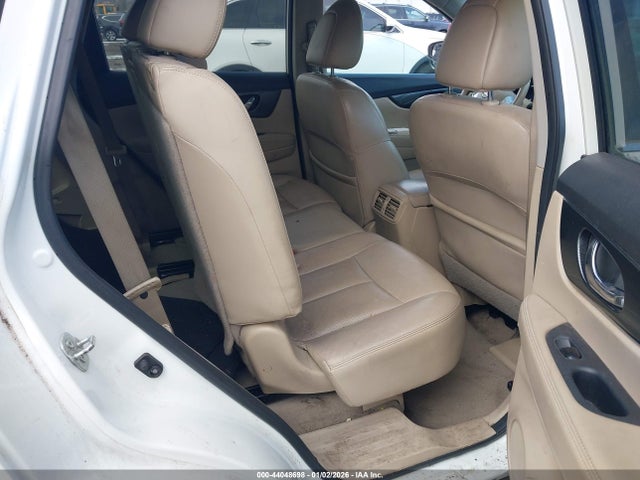 5N1AT2MV0FC835029 Nissan Rogue Sl