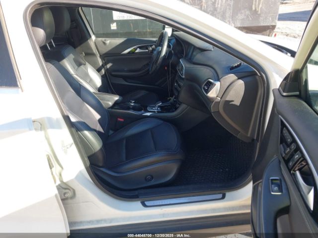 2017 INFINITI QX30 SJKCH5CR7HA032461 Photo 4