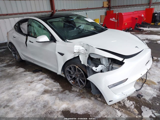 2021 TESLA MODEL 3 5YJ3E1EB9MF836881 Photo 0