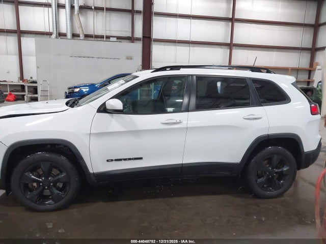 44048752 :رقم المزاد ، 1C4PJMLN6KD293991 vin ، 2019 Jeep Cherokee Altitude 4x4 مزاد بيع