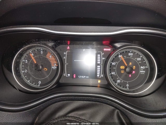 44048752 :رقم المزاد ، 1C4PJMLN6KD293991 vin ، 2019 Jeep Cherokee Altitude 4x4 مزاد بيع