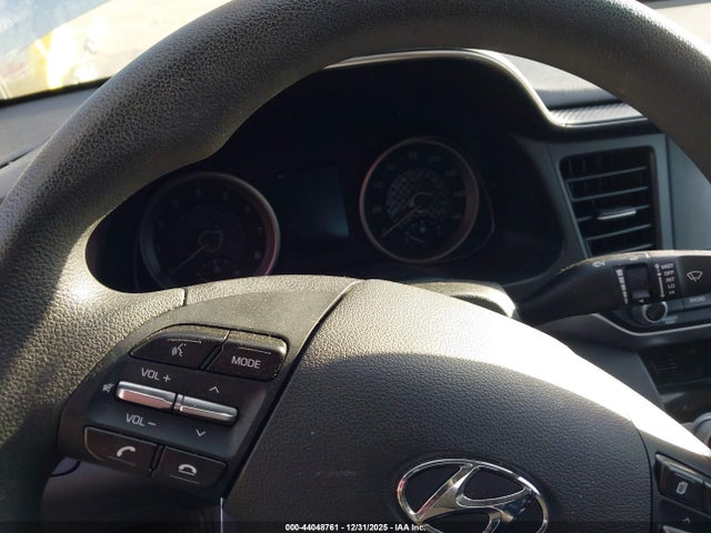 KMHD84LFXLU043996 Hyundai ELANTRA SEL