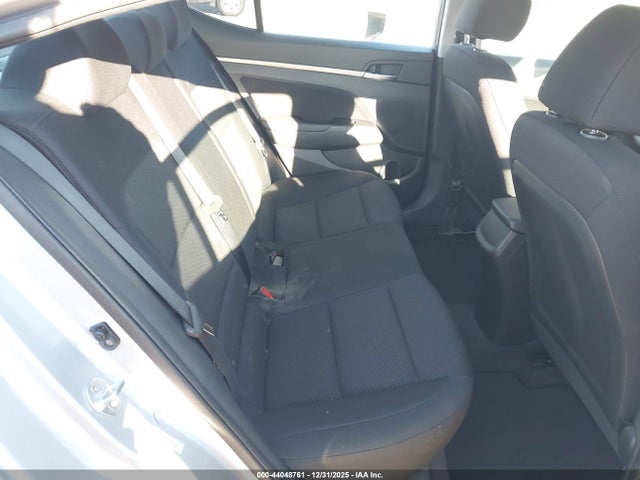 KMHD84LFXLU043996 Hyundai ELANTRA SEL